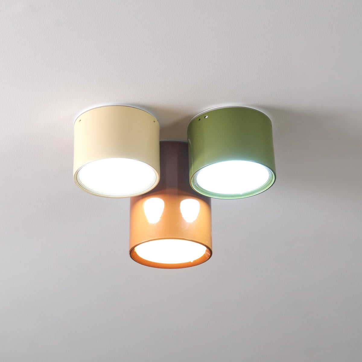 Lampada da soffitto Puln a combinazione colorata