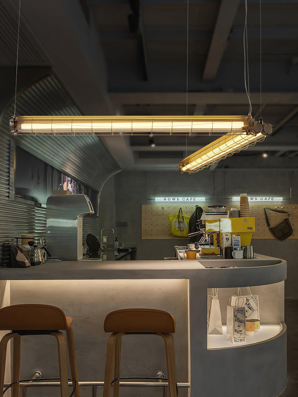 מנורת תלייה קווית תעשייתית Arorisra, 123cm, LED מובנה