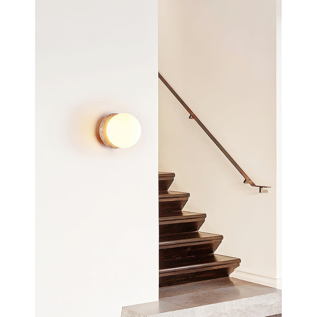 Blikuvys moderne minimalistisk vegglampe i travertinglass — 16X16X16CM