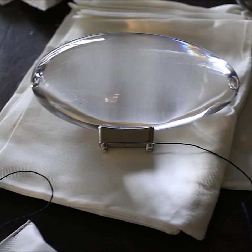 Atman Sculptural Table Lamp — Oval Silhouette, Soft Ambient Glow