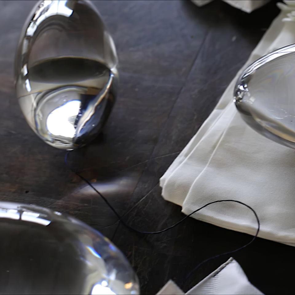 Atman Sculptural Table Lamp — Oval Silhouette, Soft Ambient Glow