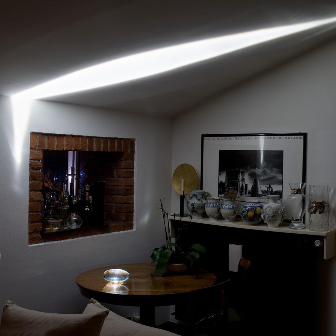 Atman Sculptural Table Lamp — Oval Silhouette, Soft Ambient Glow