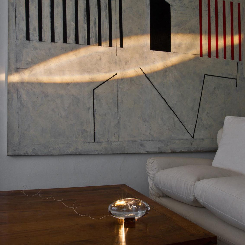 Atman Sculptural Table Lamp — Oval Silhouette, Soft Ambient Glow