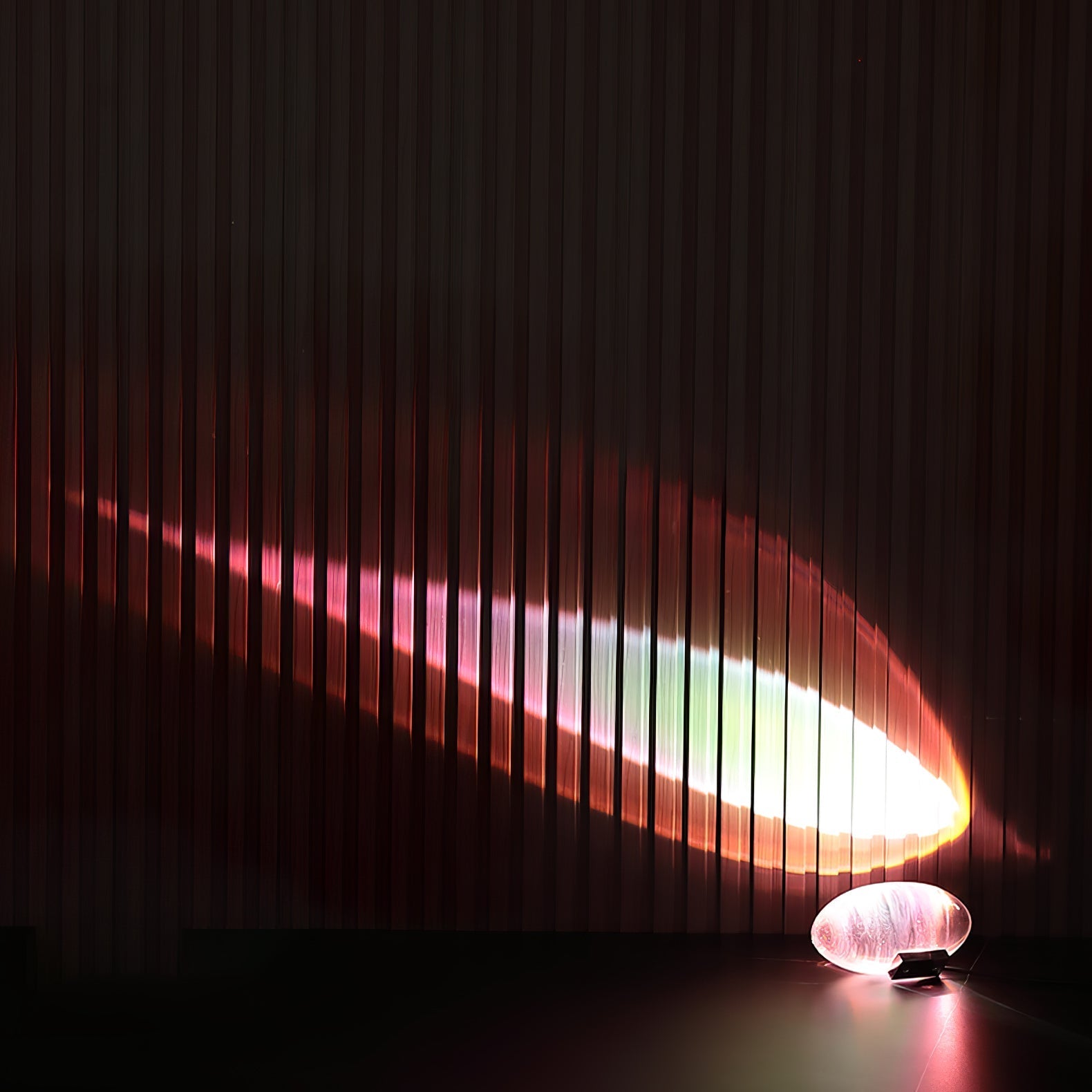 Atman Sculptural Table Lamp — Oval Silhouette, Soft Ambient Glow