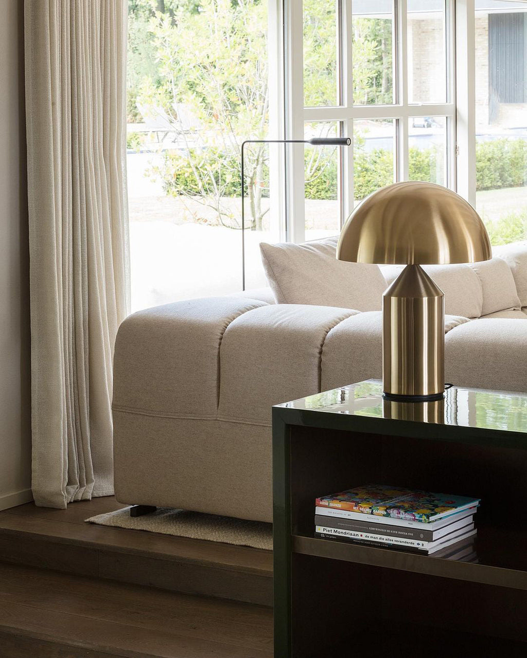 Atollo Geometric Metal Table Lamp