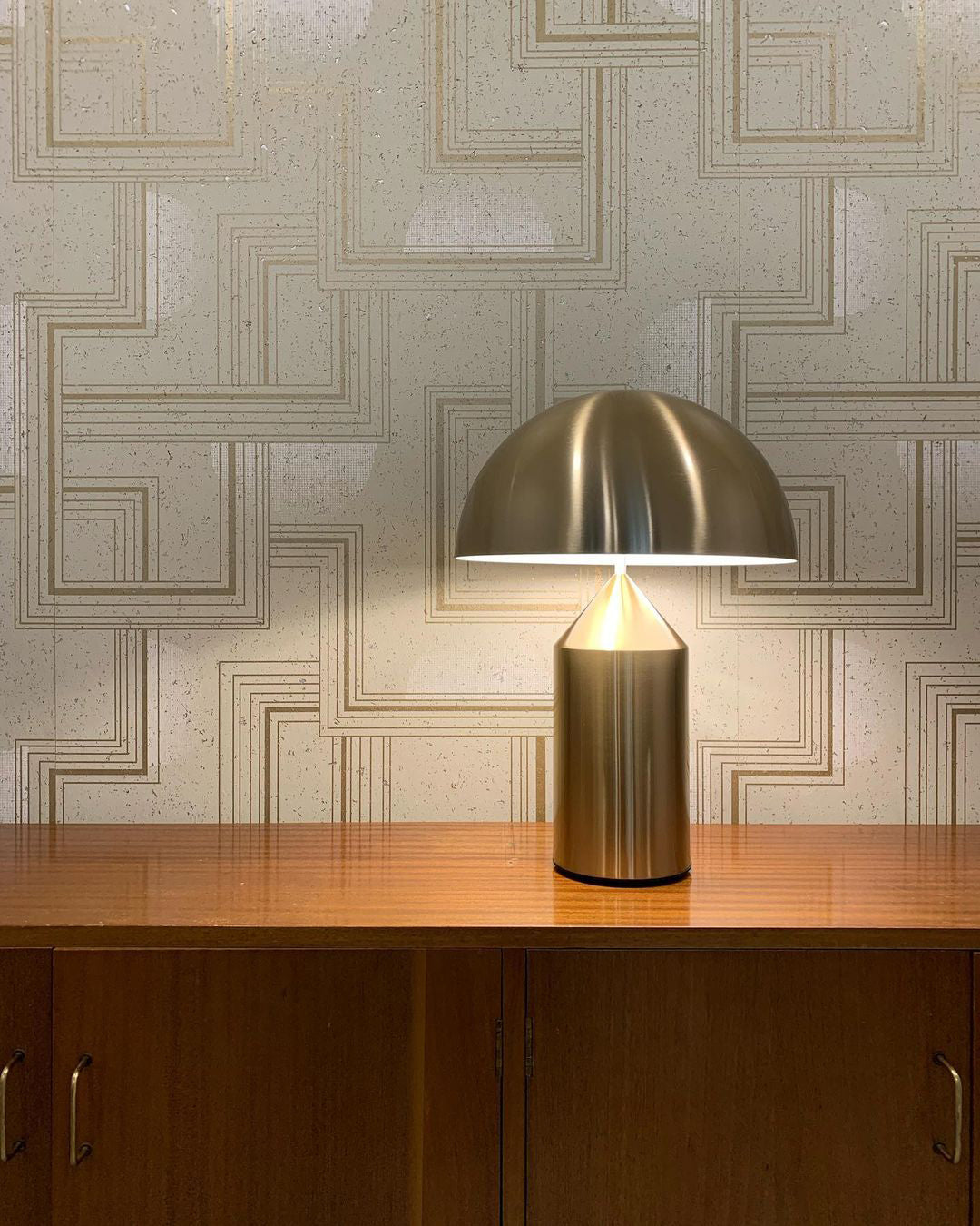 Atollo Geometric Metal Table Lamp