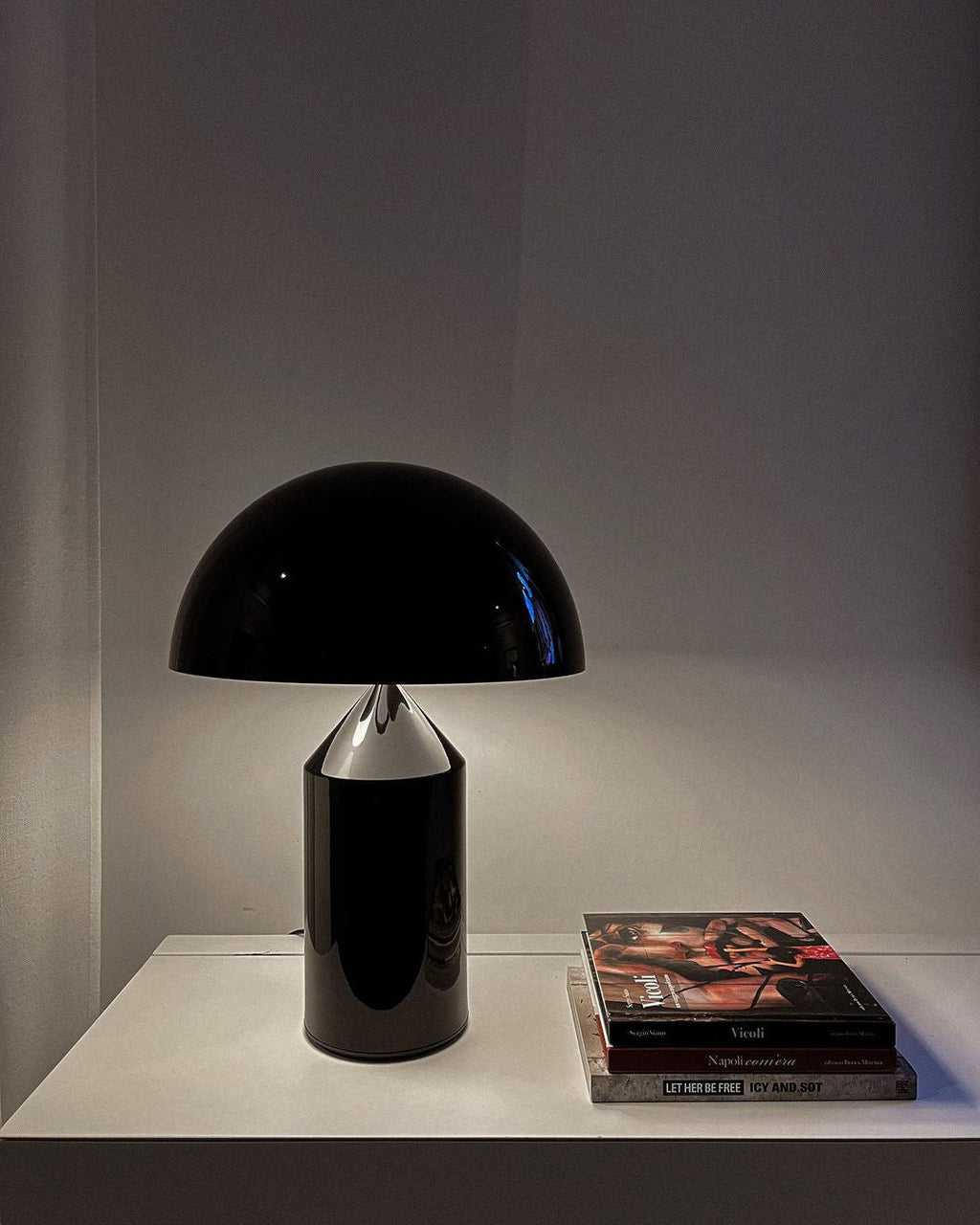 Atollo Geometric Metal Table Lamp