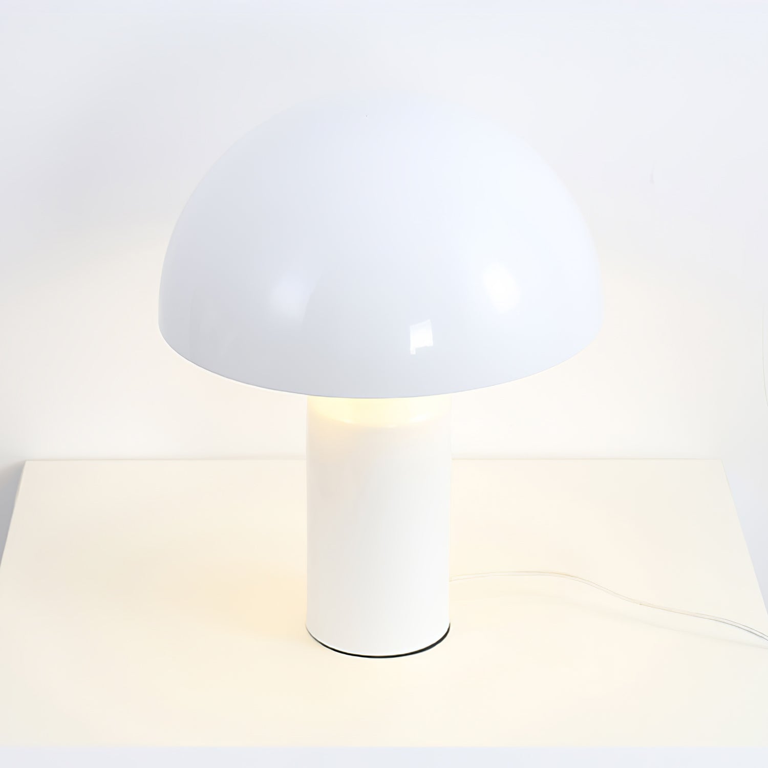 Atollo Geometric Metal Table Lamp