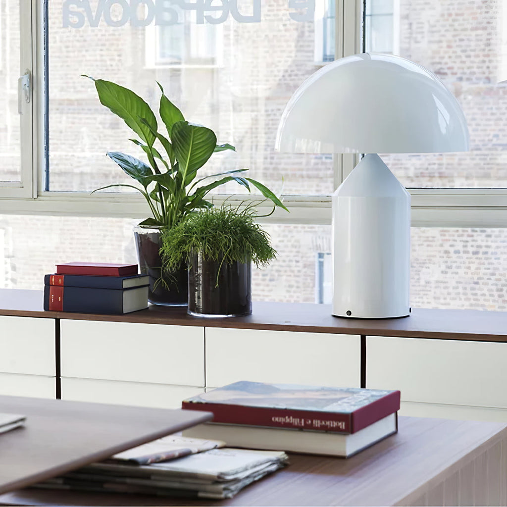 Lampada da tavolo moderna Atollo, oro, finiture opaca e lucida