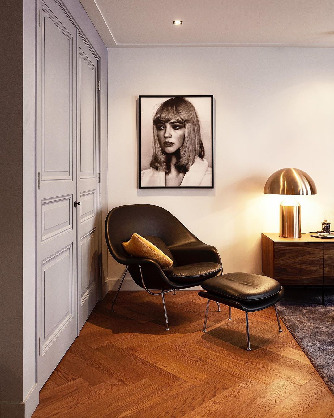 Lampada da tavolo moderna Atollo, oro, finiture opaca e lucida