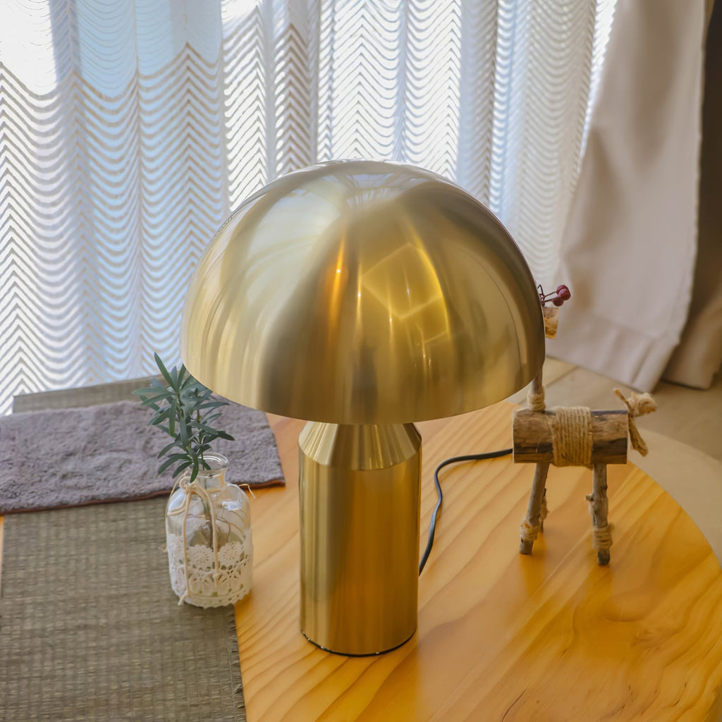 Lampada da tavolo moderna Atollo, oro, finiture opaca e lucida
