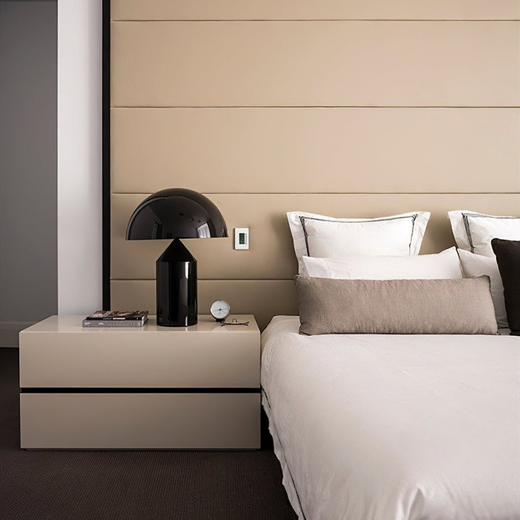 Lampada da tavolo moderna Atollo, oro, finiture opaca e lucida