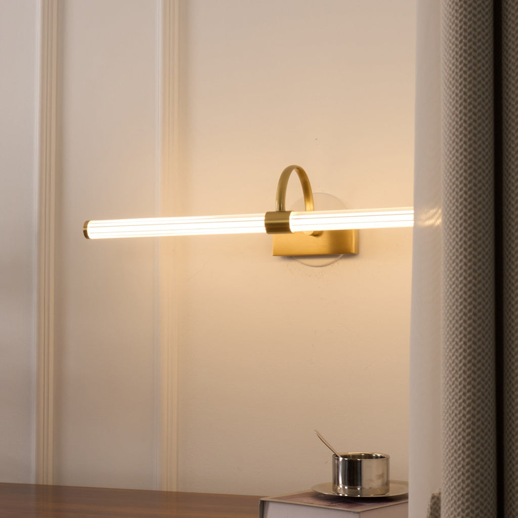 Beryl moderne minimalistisk væglampe — integreret LED, messing, interval på 3000K–6000K
