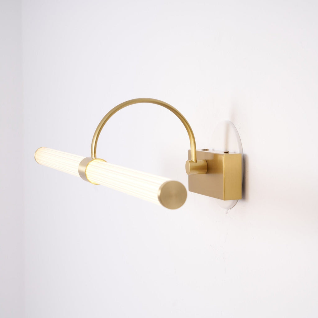 Beryl moderne minimalistisk væglampe — integreret LED, messing, interval på 3000K–6000K