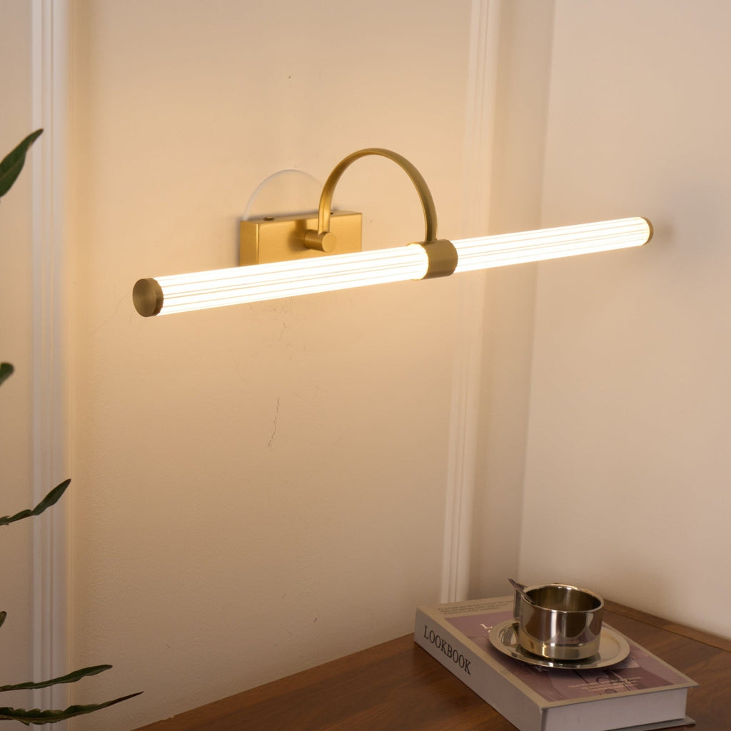 Beryl moderne minimalistisk væglampe — integreret LED, messing, interval på 3000K–6000K