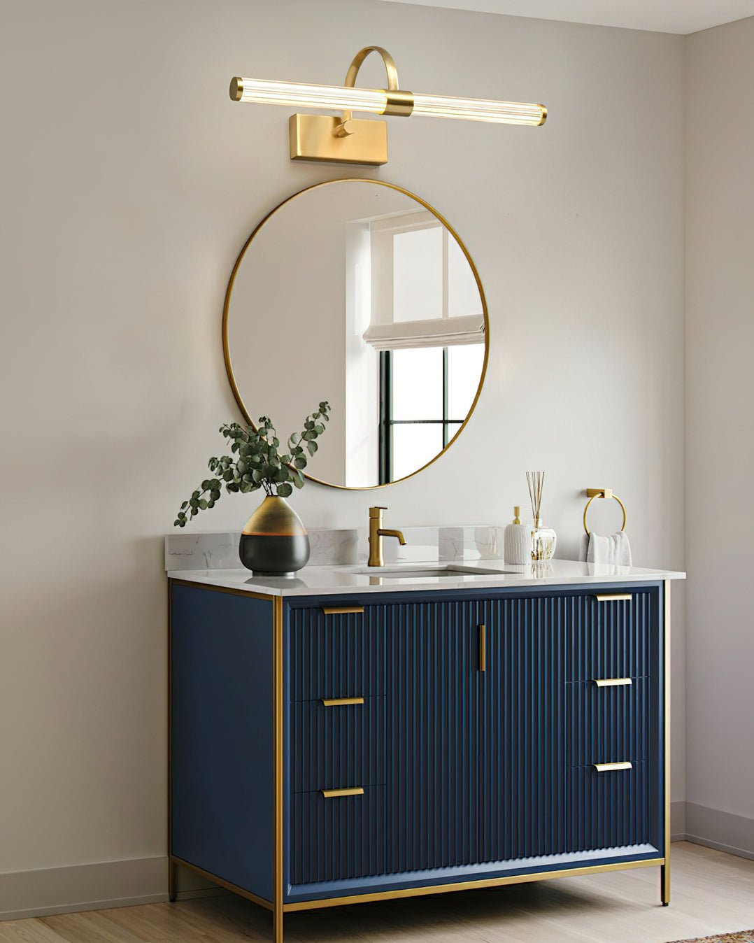 Beryl moderne minimalistisk væglampe — integreret LED, messing, interval på 3000K–6000K