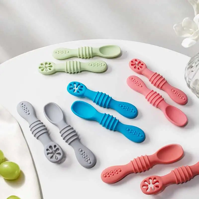 TinyCare zachte siliconen babyvoedingslepel voor dagelijks gebruik, zacht voor het tandvlees, voor ouders