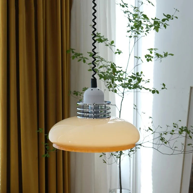 StudyStream – lampa Bauhaus