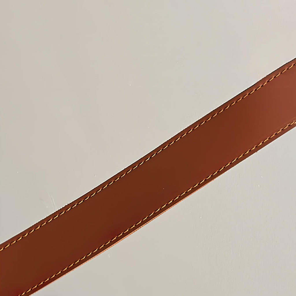 Tracer Belt Pendant Lamp — LED Silicone Diffuser, Premium Leather Belt Suspension