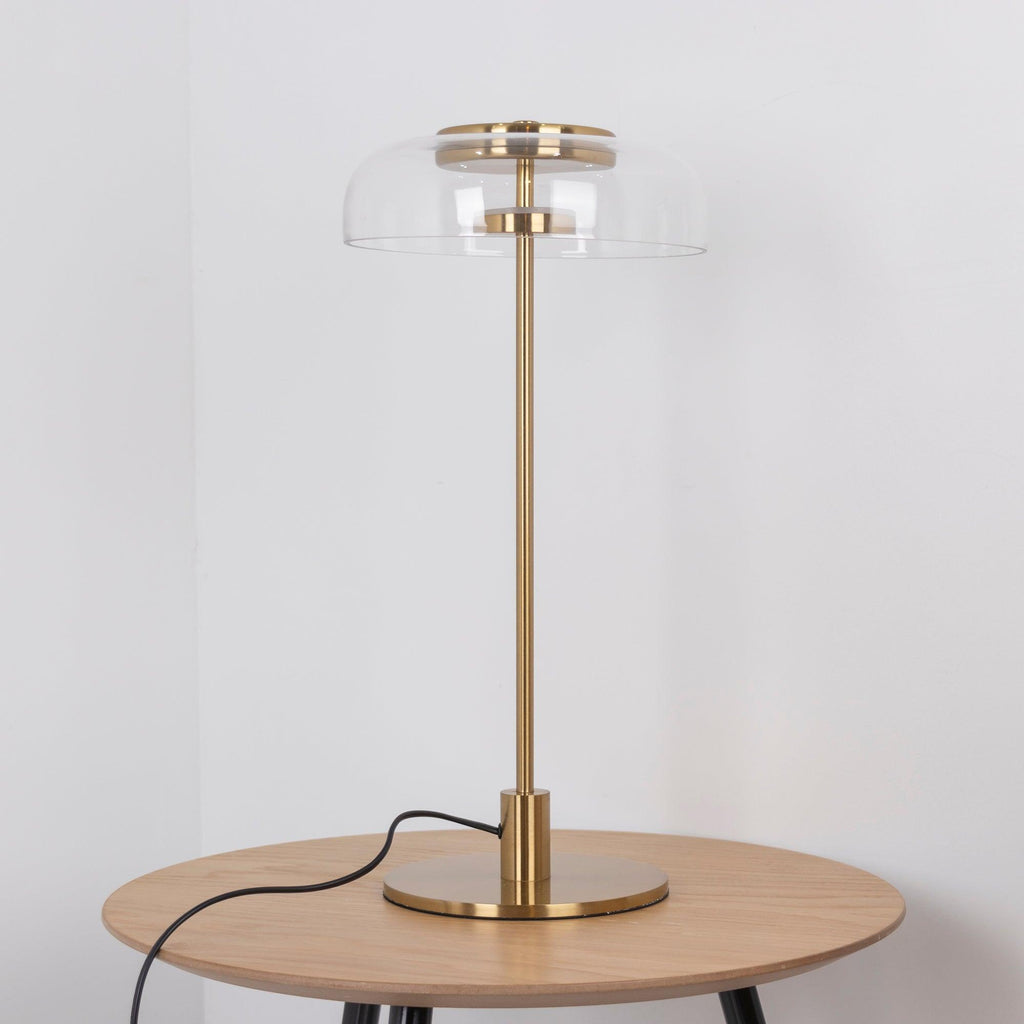 Stolní lampa Solara — zapojení do zásuvky s vypínačem