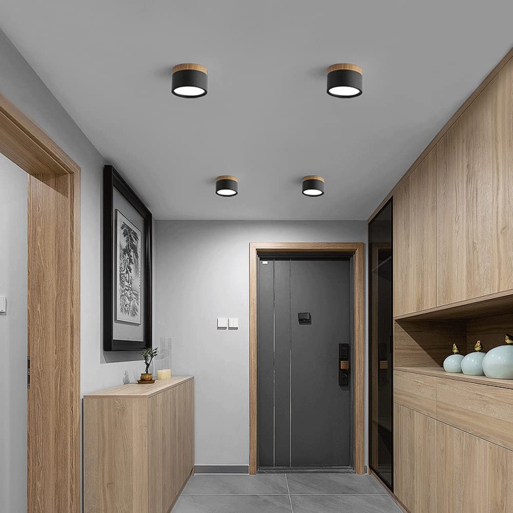 Stropní svítidlo v cylindrickém designu - jasné funkční osvětlení