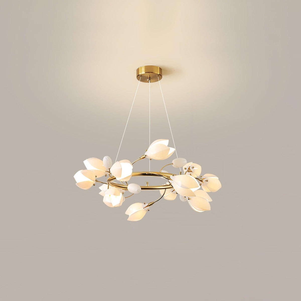 Porcelain Magnolia Chandelier - Vakkerlight