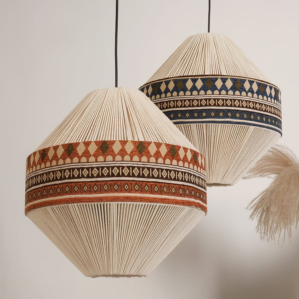 Boho – závěsná lampa s třásněmi