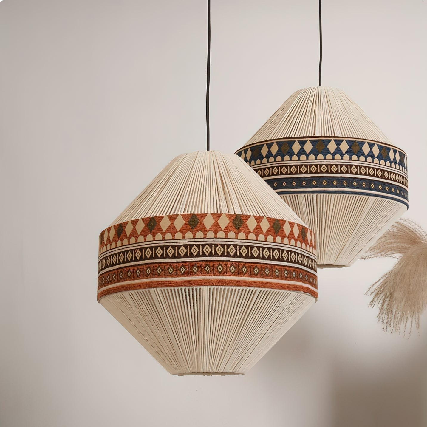 Boho – závěsná lampa s třásněmi