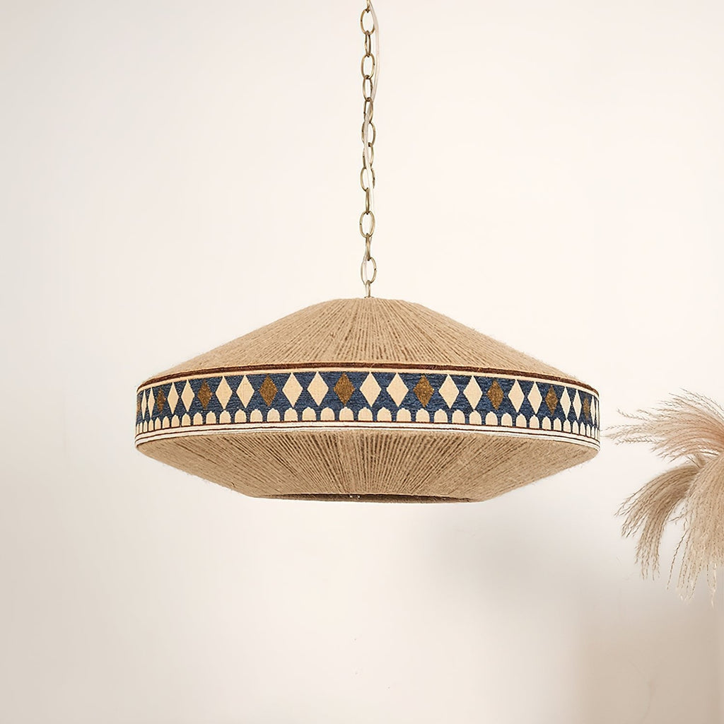 Boho – závěsná lampa s třásněmi