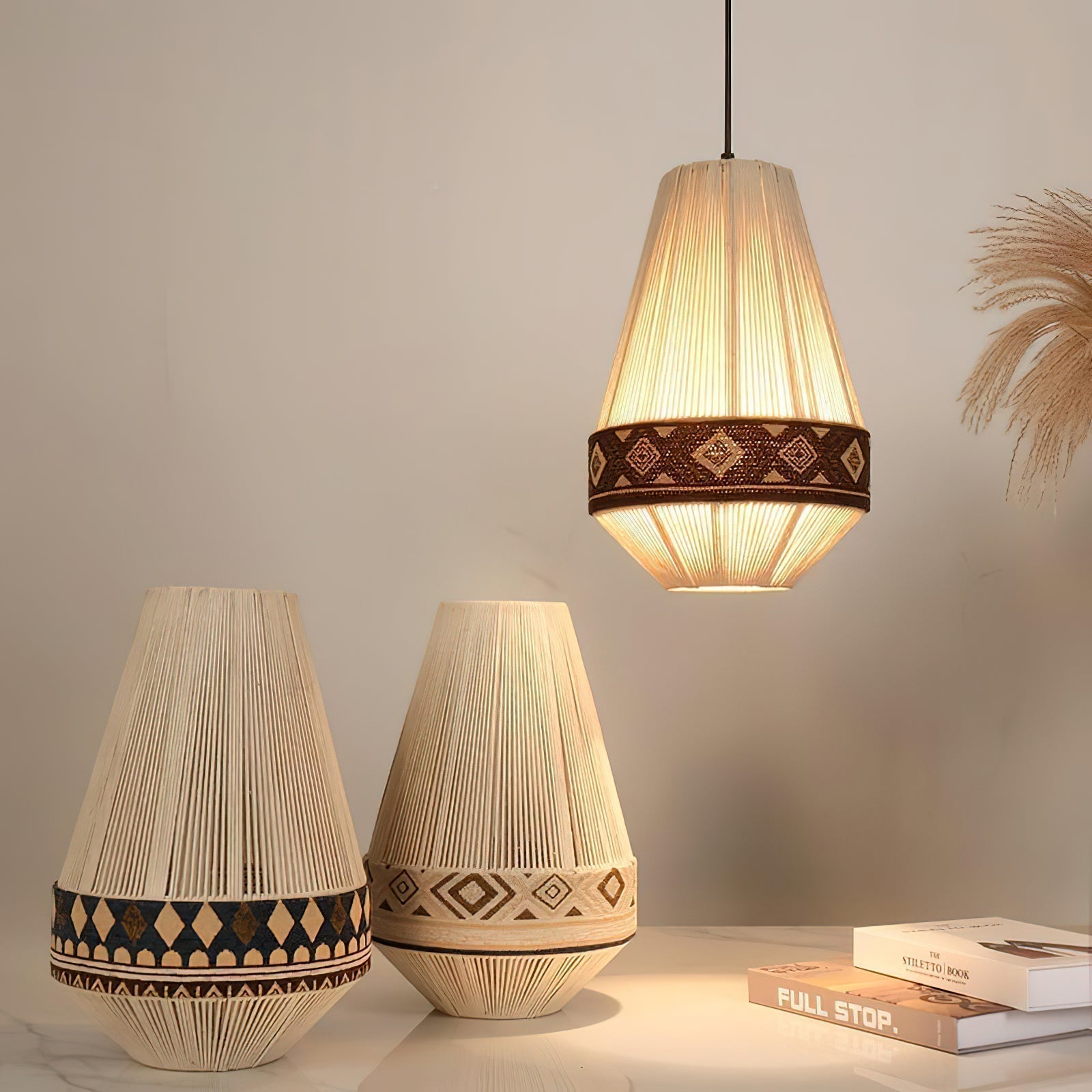 Boho – závěsná lampa s třásněmi