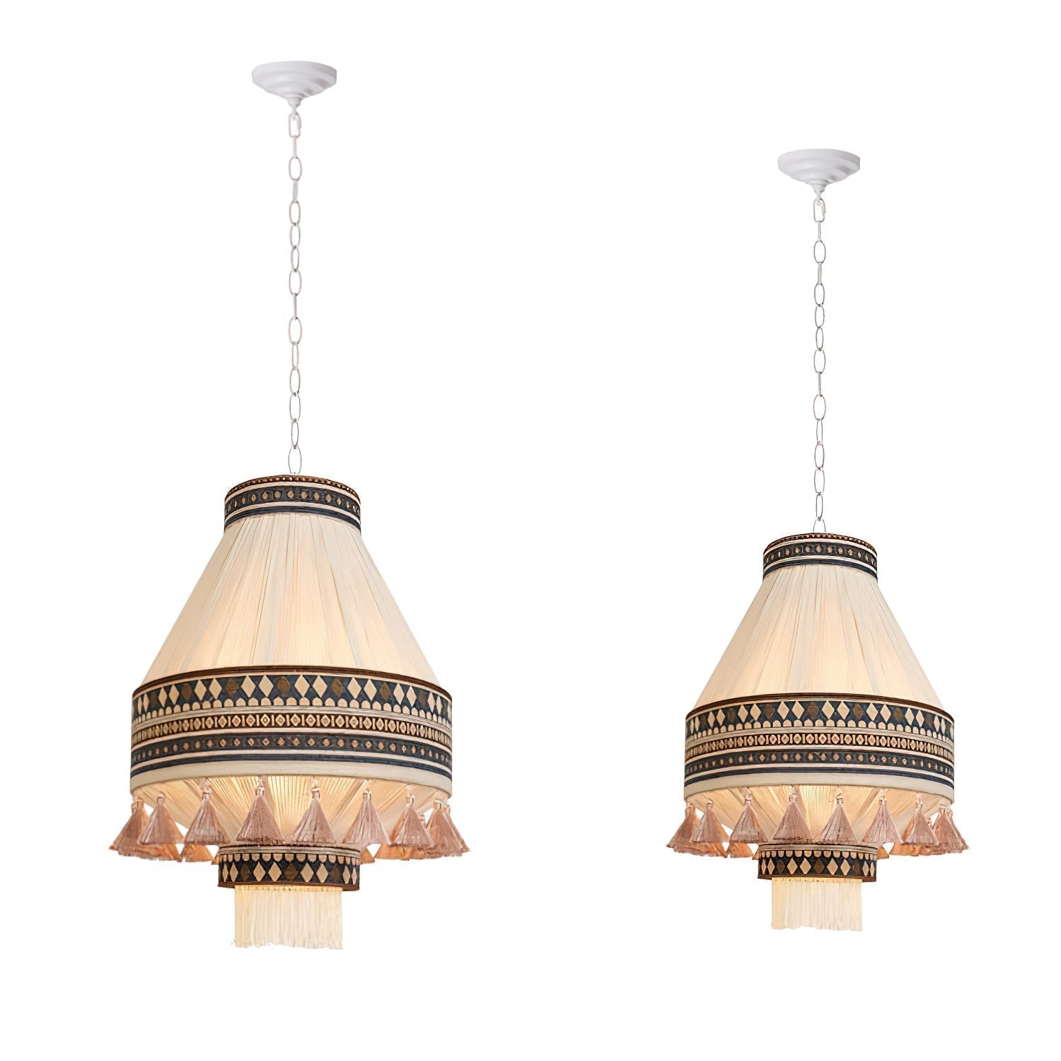 Boho – závěsná lampa s třásněmi