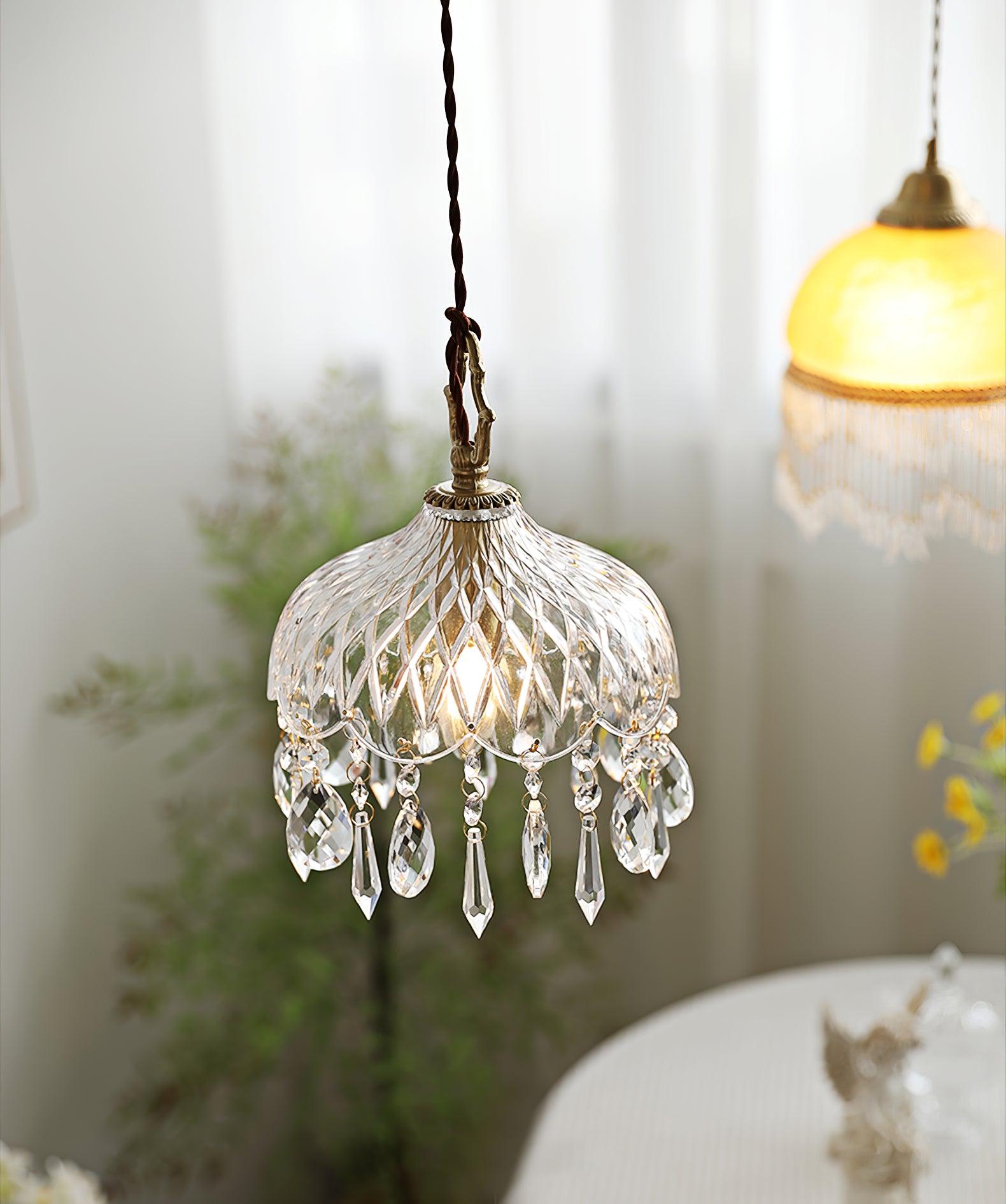 Wisząca lampa sufitowa w kształcie misy