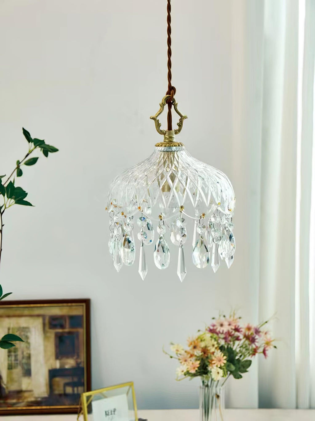 Wisząca lampa sufitowa w kształcie misy