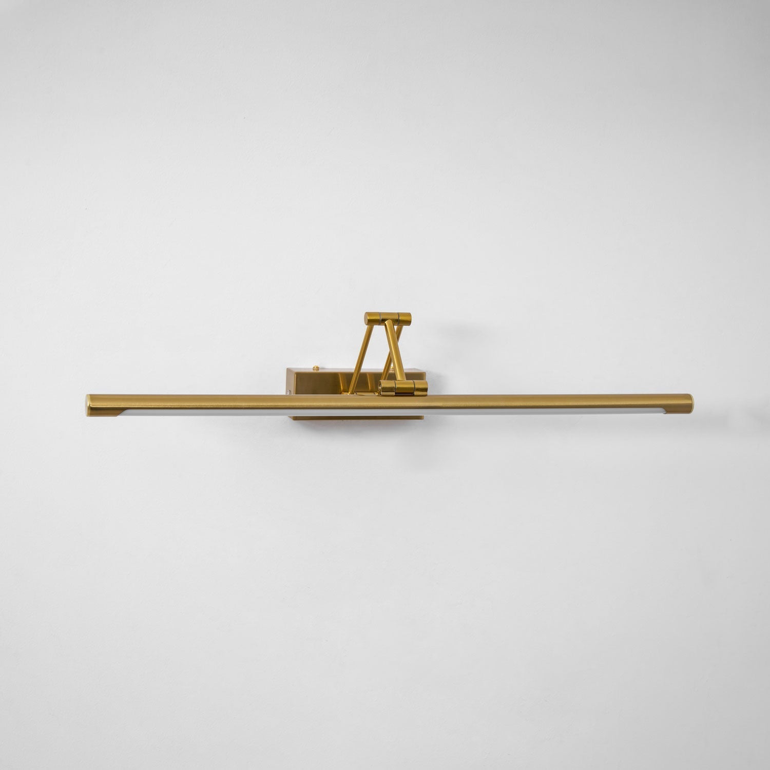 Brillan Frame 可充电壁灯——金色，暖光，约 8W–11W