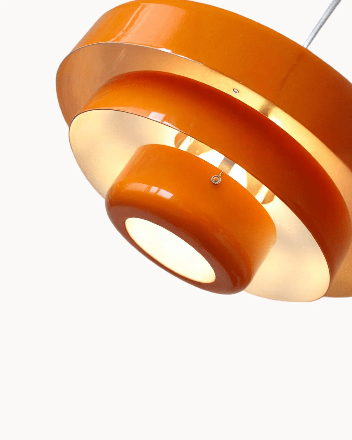 LumaCascade trinnvis pendellampe i jern og aluminium