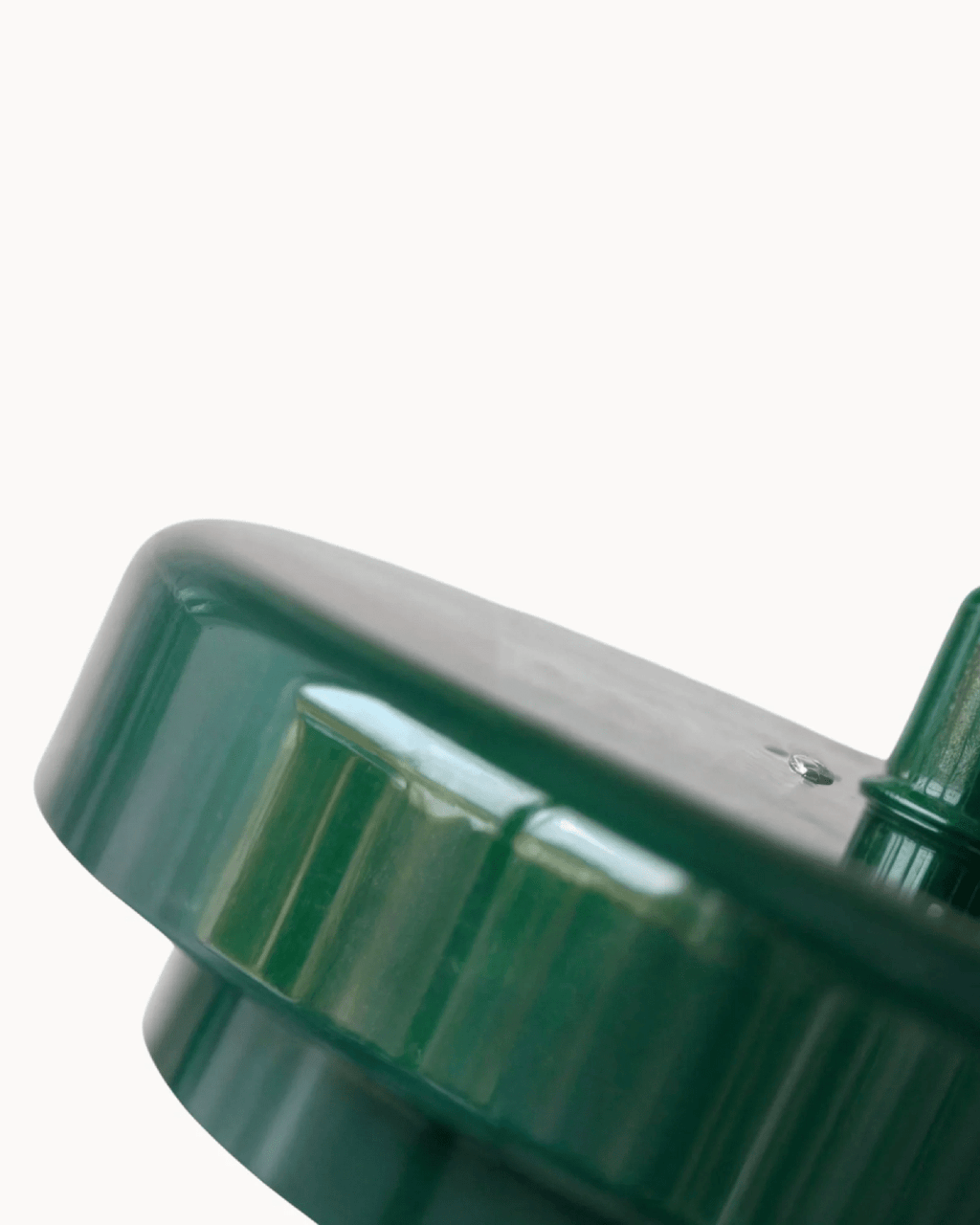 Lampa wisząca LumaCascade ze stopniowanym kloszem z żelaza i aluminium