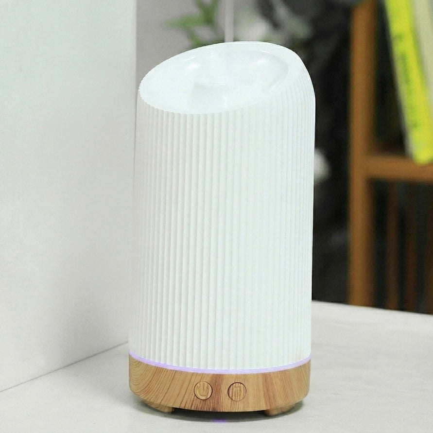 Hűsítő köd párásító és illóolaj-diffúzor - 100 ml - 36 dB - 8+ óra - Távirányító - Fehér és faerezetű