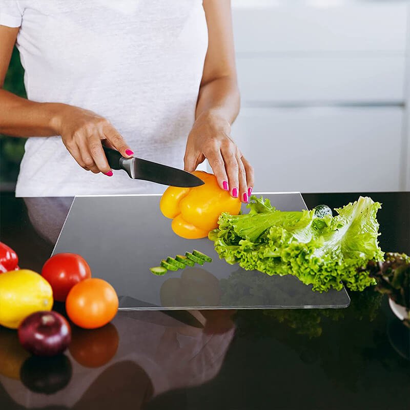 Tabla de cortar acrílica NovaPrep con agarre antideslizante y superficie resistente a los arañazos