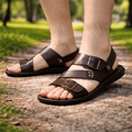 AeroFit verstellbare Herrensandalen mit gekreuzten Riemen und ergonomischer Unterstützung
