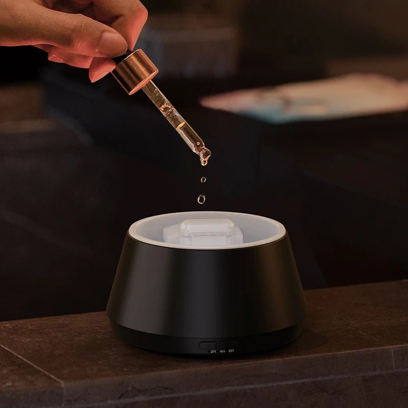 Eleganter Kristall-Diffusor von AuraLumina für innere Ruhe und positive Energie beim Yoga
