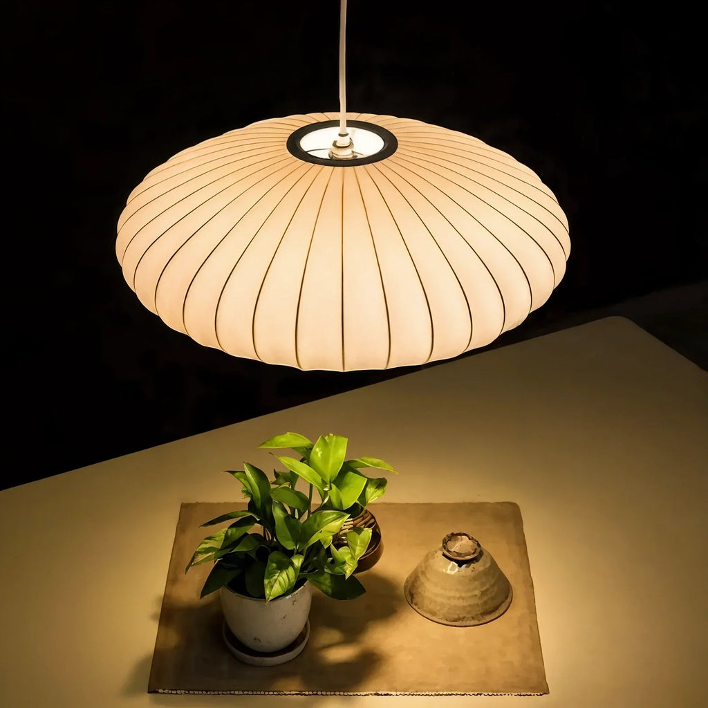 Lampada da soffitto elegante e moderna CacoonLight con diffusione morbida
