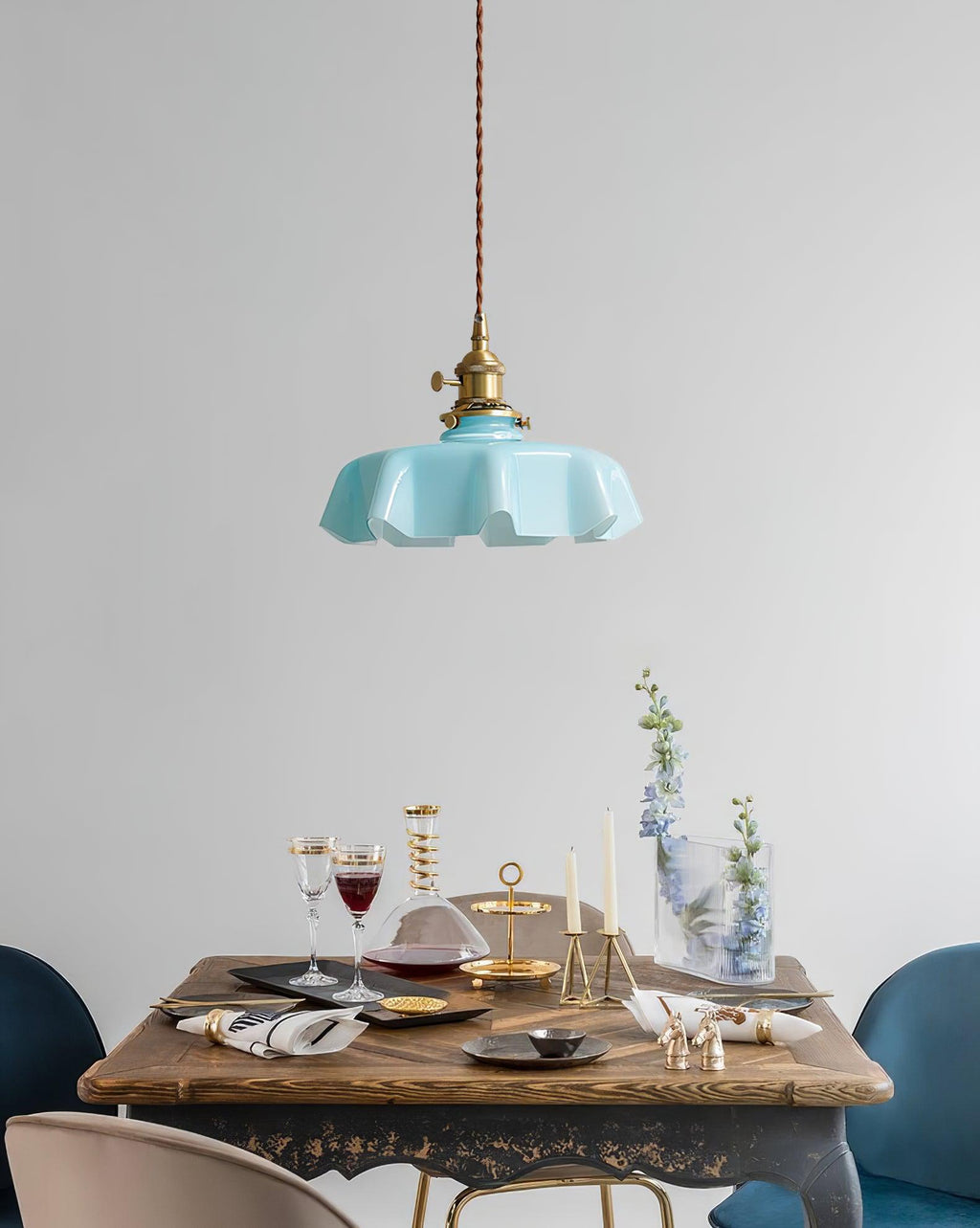 Fransk blomstertaklampa – radiell kronbladsformad kupol, Ø 25 cm