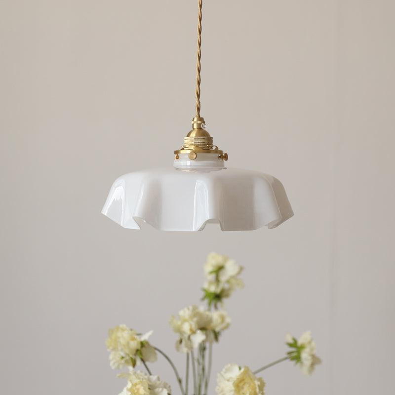Fransk blomstertaklampa – radiell kronbladsformad kupol, Ø 25 cm