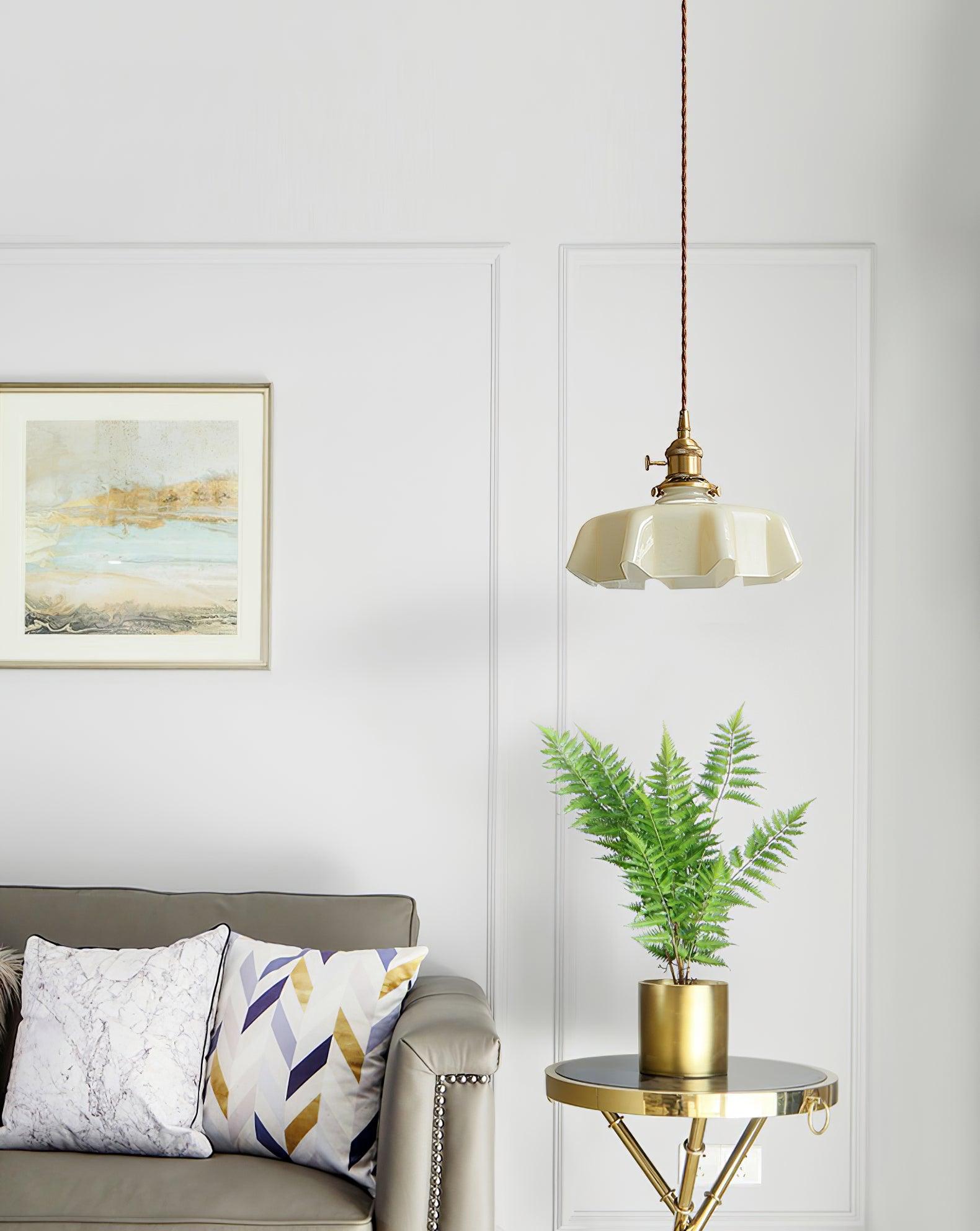 Fransk blomstertaklampa – radiell kronbladsformad kupol, Ø 25 cm