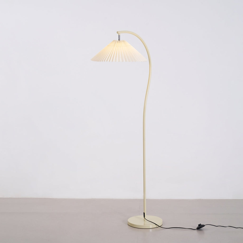 Crescini weiche, plissierte Stehlampe