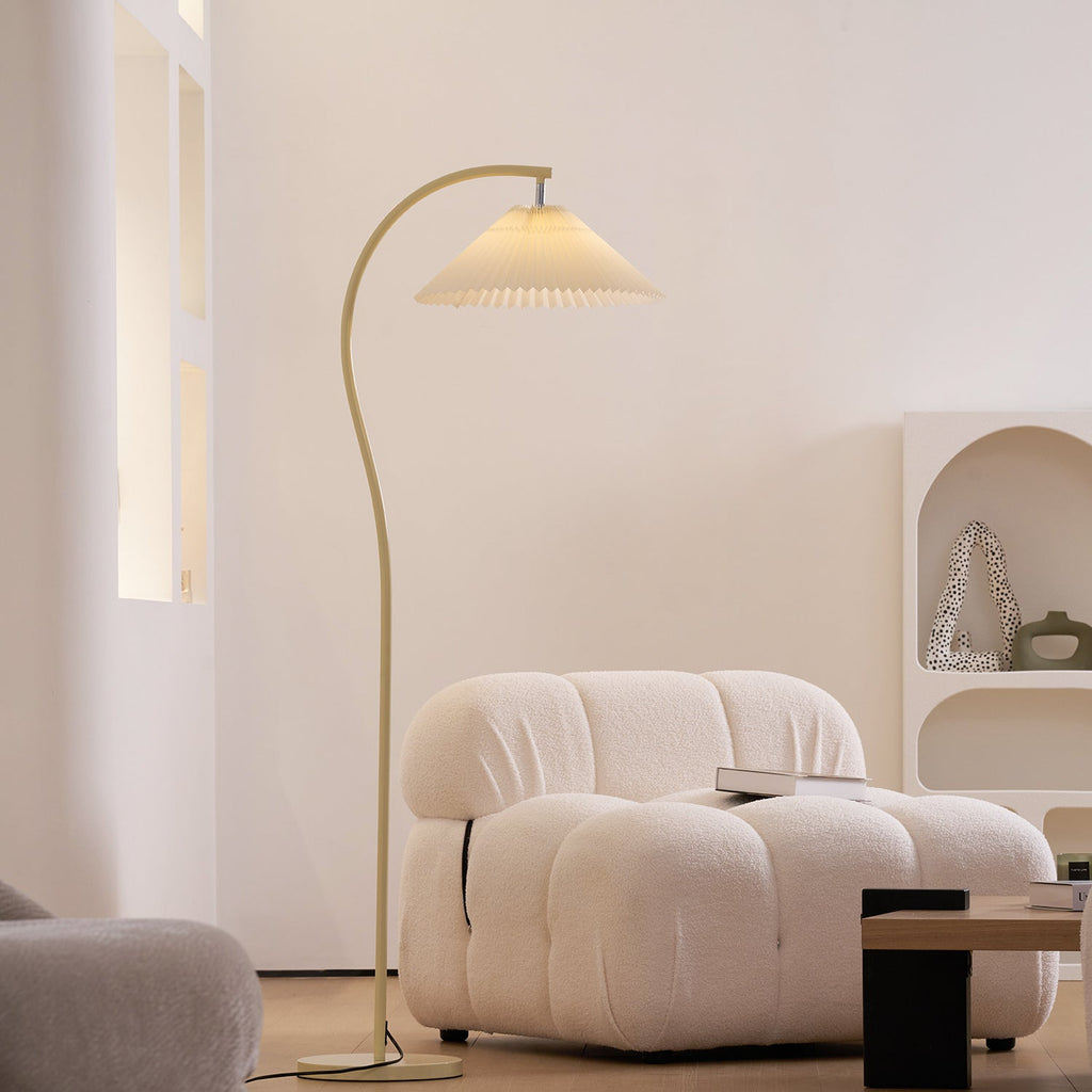 Crescini weiche, plissierte Stehlampe