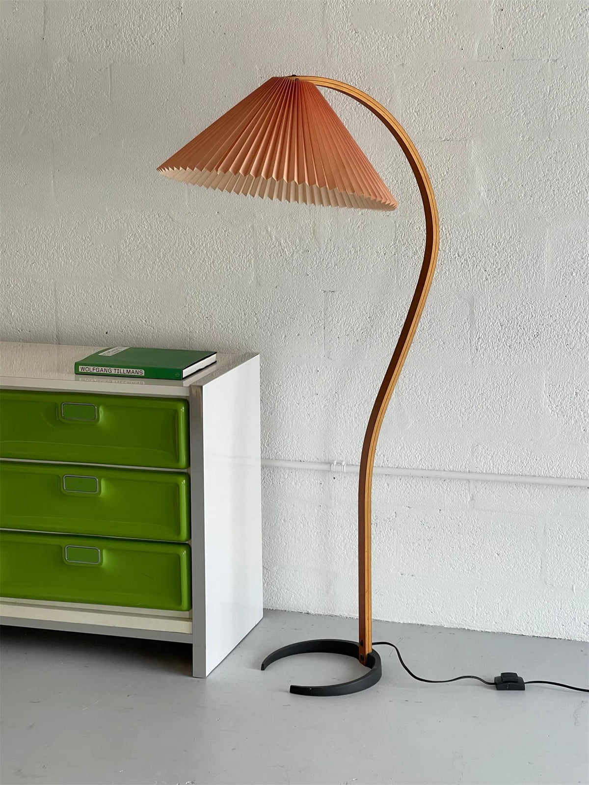 Caprani golvlampa i lantgårdsstil – 150 cm hög, kompatibel med E26/E27