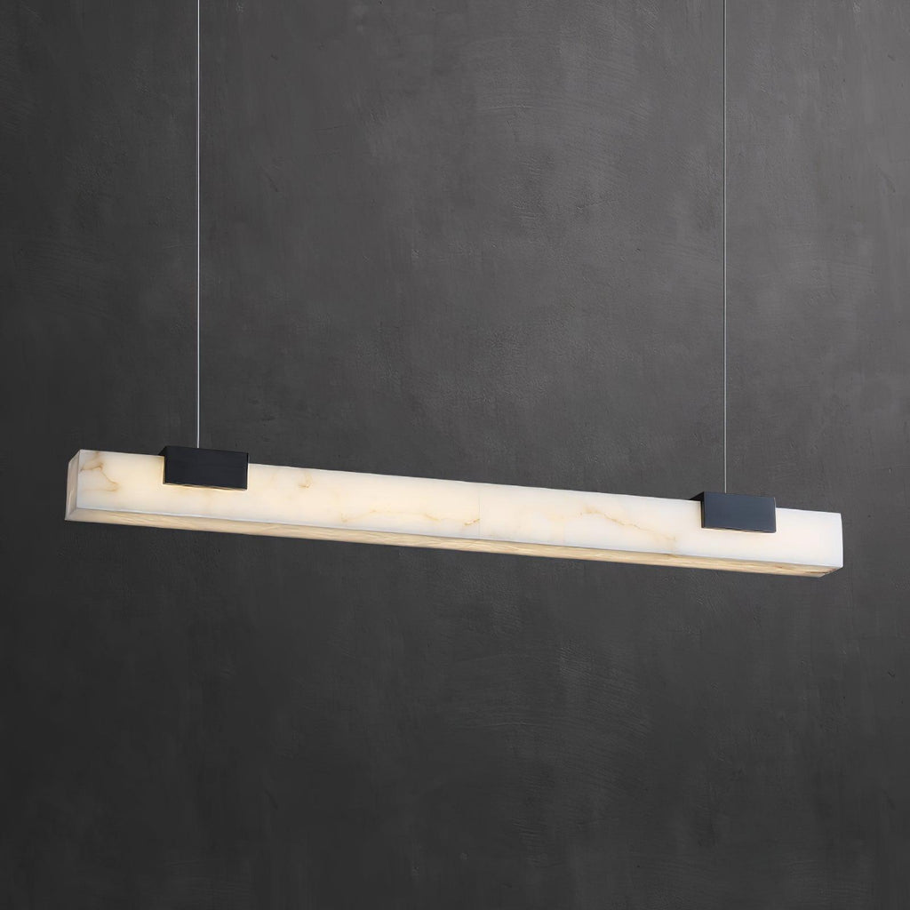 Suspension linéaire minimaliste en albâtre Kaelen — LED intégrée, finition en laiton poli, 100cm, 120cm