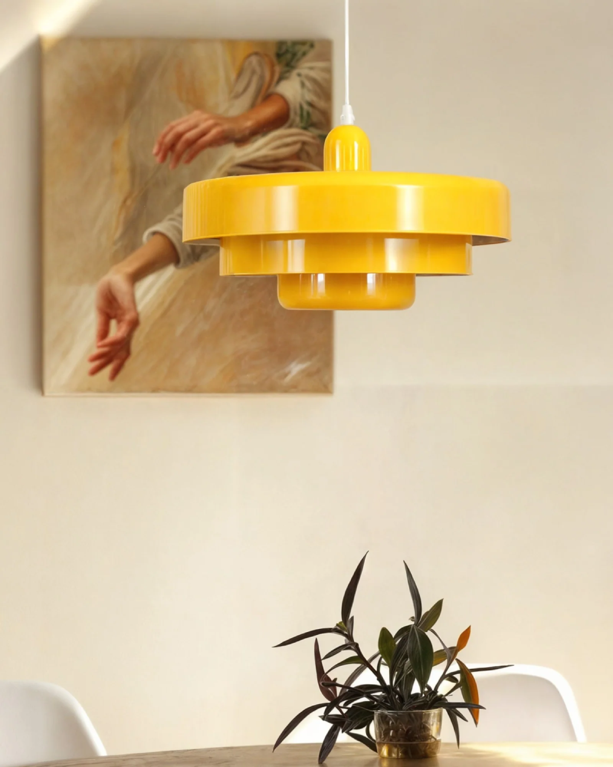 Marinelle | Retro-Style Orange Pendant Light With a Bold Modern Twist | Orntli