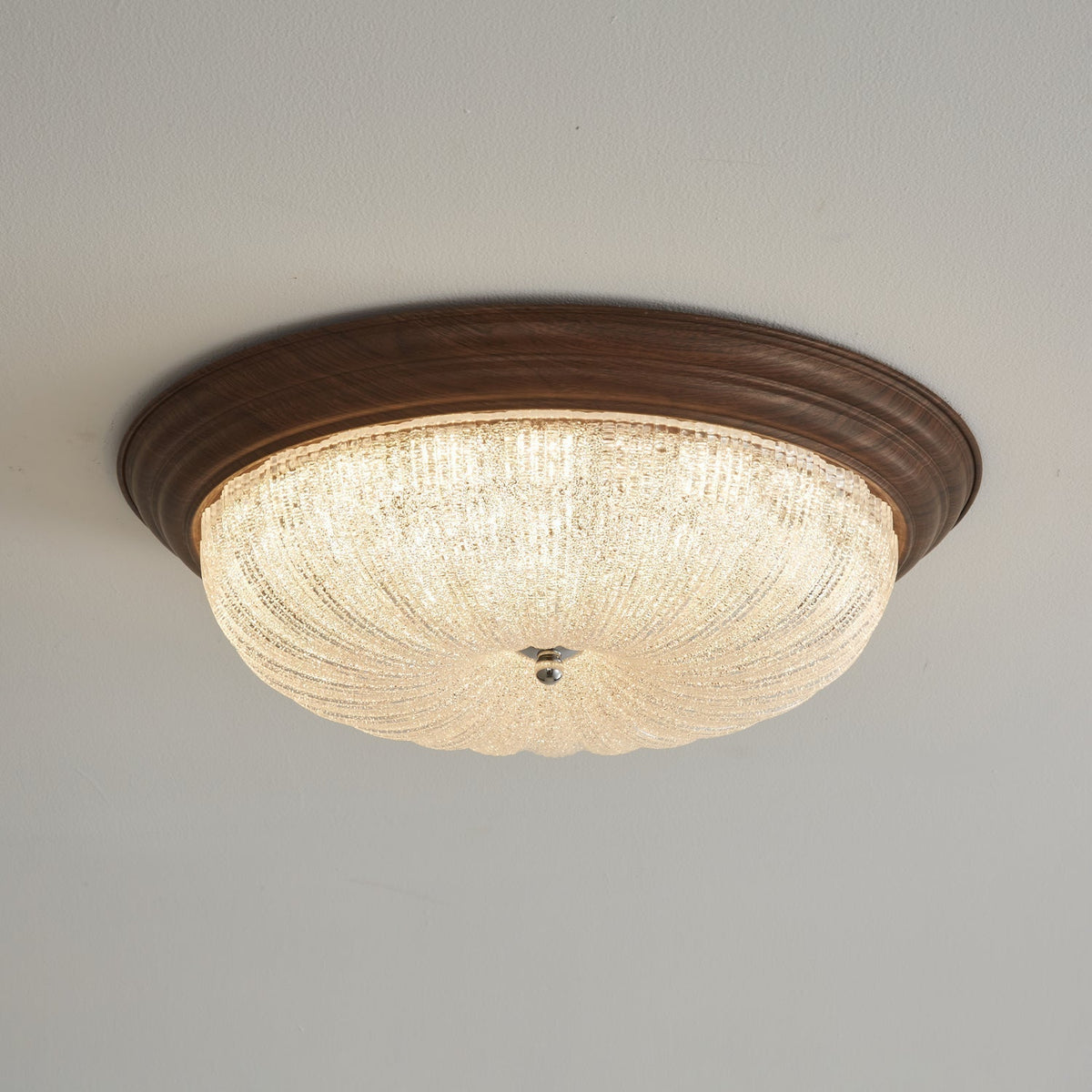 Esorila Premium taklampe i valnøtt og glass – elegant design